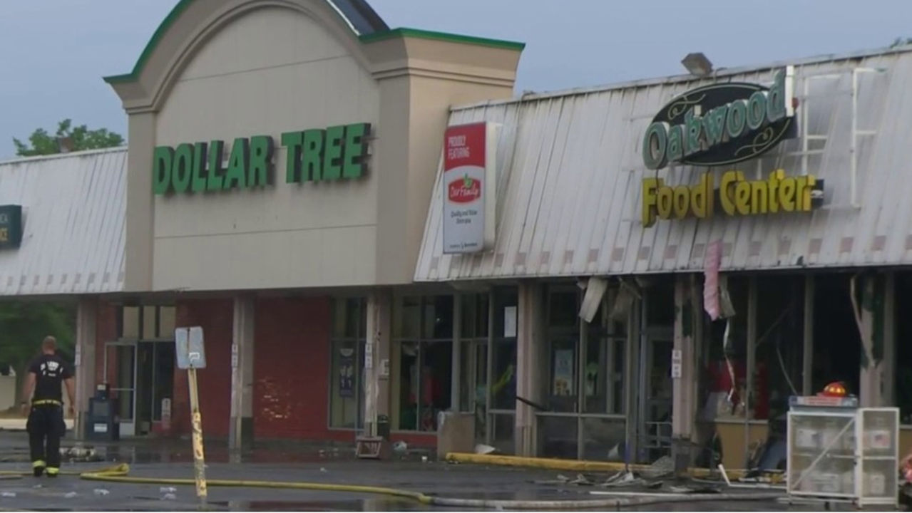 Melvindale grocery store destroyed by fire